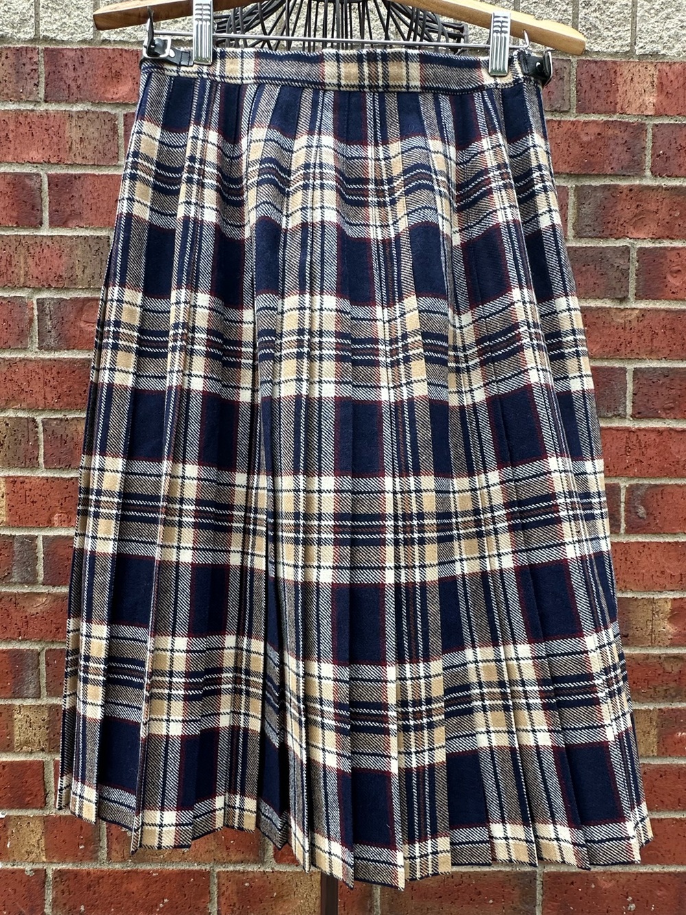 Pitlochry Knitwear Made In Scotland Pure New Wool Tartan Wrap Fringe Skirt Prep - Picture 12 of 16